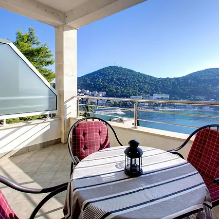 アパート Katarina 2nd Floor *