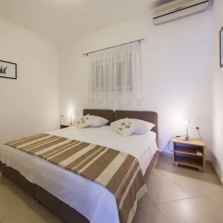 アパート Katarina 2nd Floor *