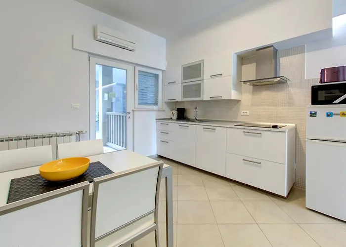 Appartement Katarina 2nd Floor *