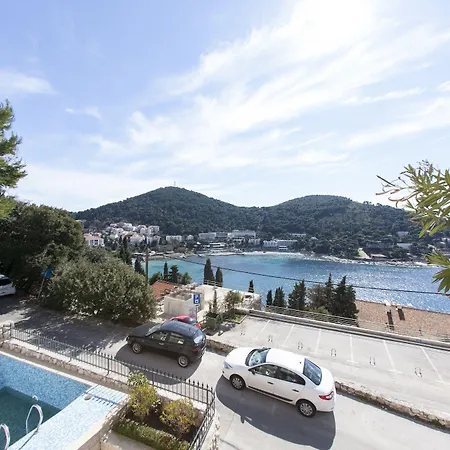 Katarina 2nd Floor